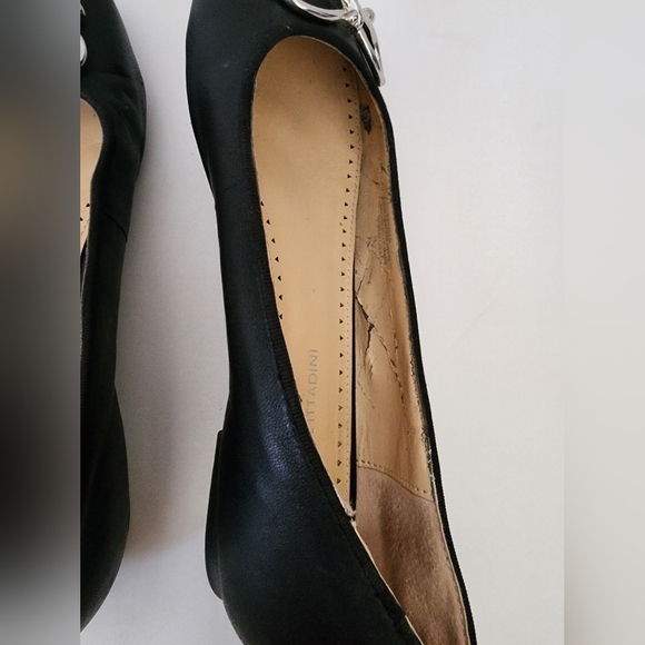 Adrienne Vittadini Womans Midnight Black  Metal Front Bow Ballet Flats, sz 8 - Picture 8 of 10